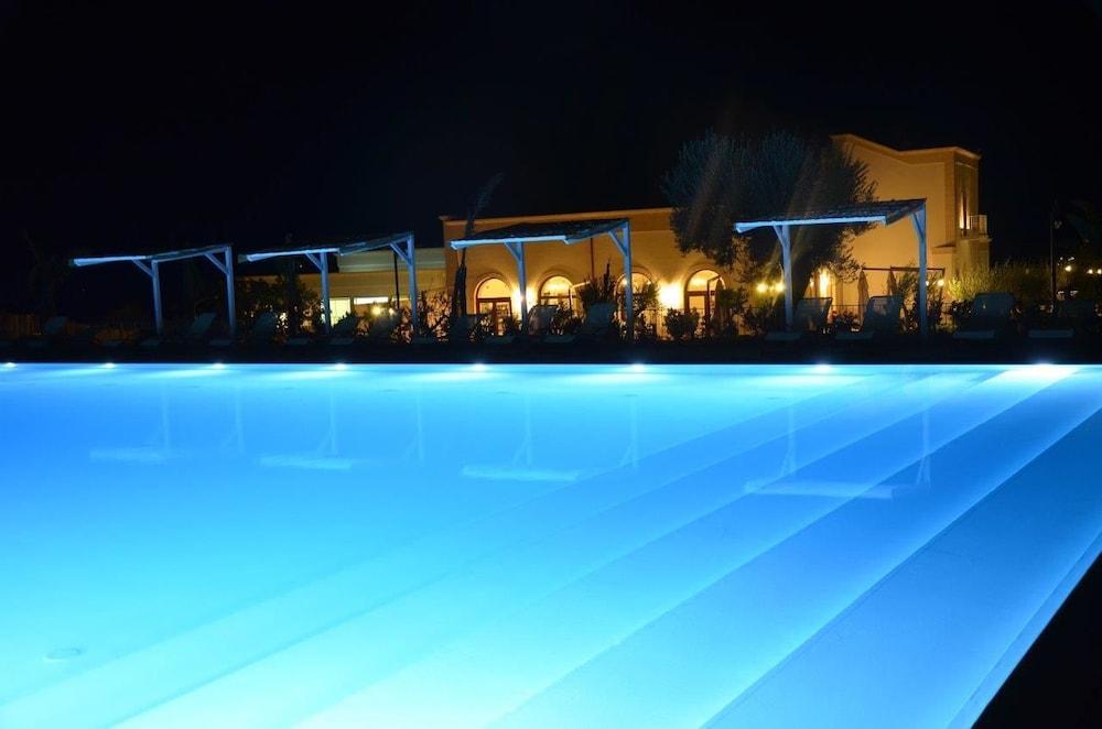 Casale Del Murgese Country Resort Savelletri Eksteriør billede