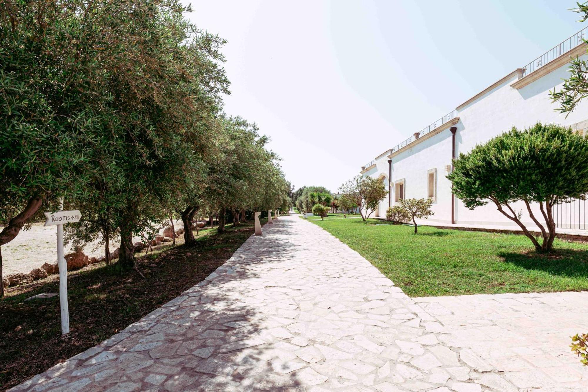 Casale Del Murgese Country Resort Savelletri Eksteriør billede