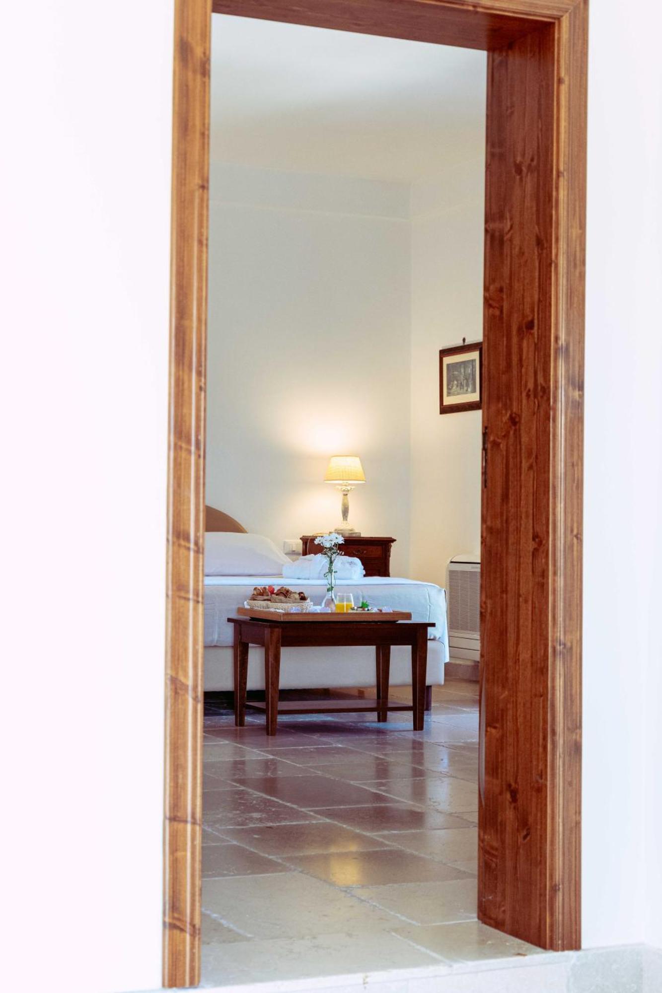 Casale Del Murgese Country Resort Savelletri Eksteriør billede